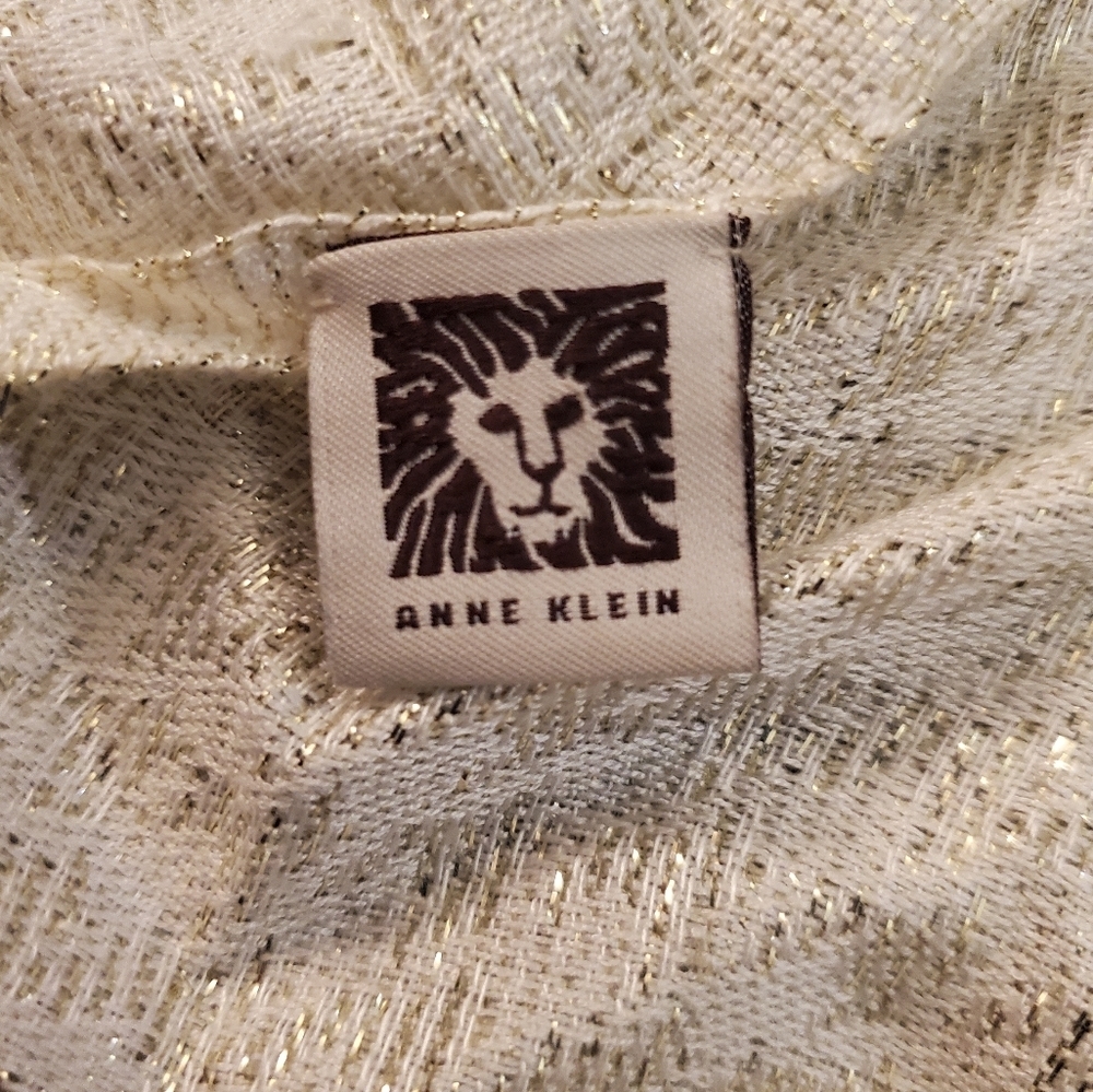 Anne Klein Scarf - Picture 3 of 3